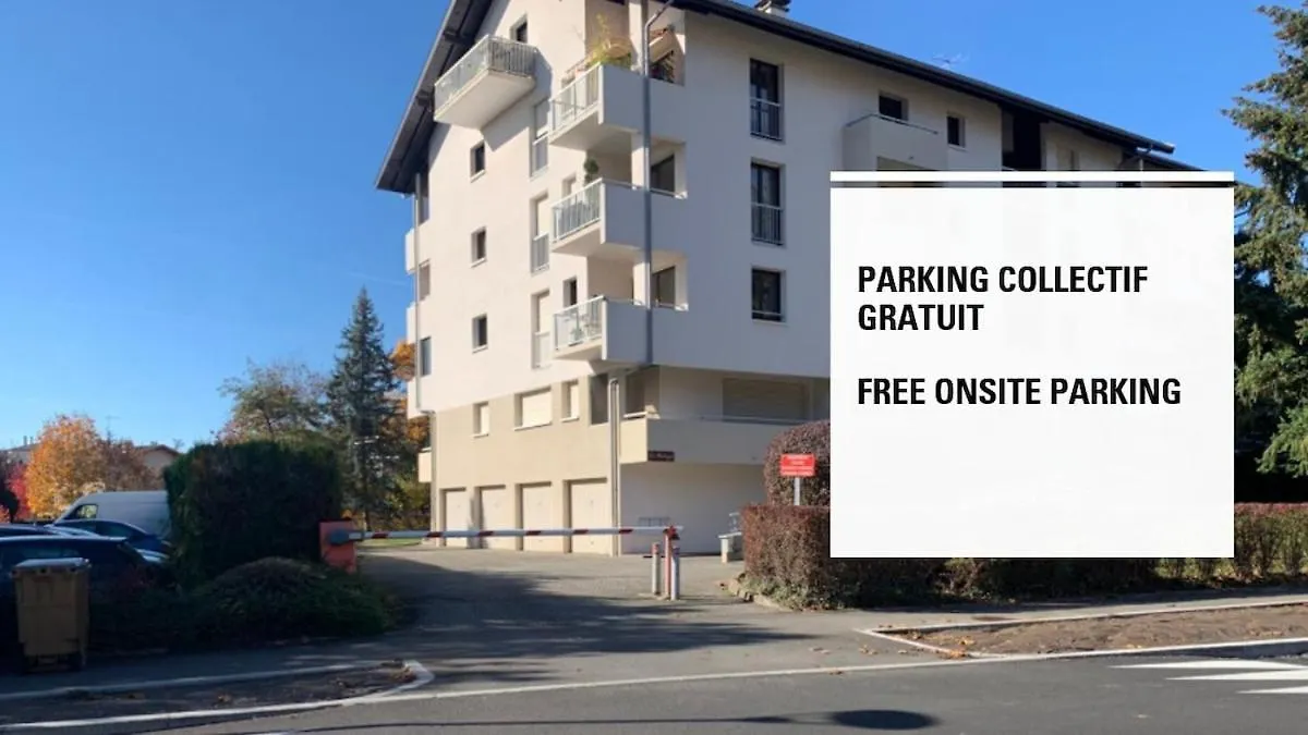 Art Bay 2 Velos Parking Annecy 0*,