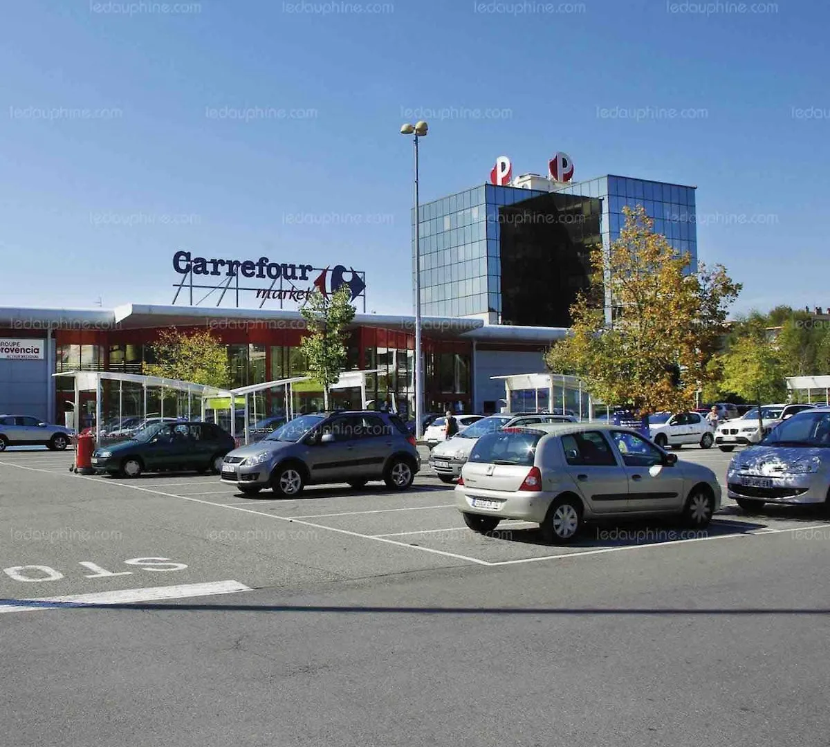 Art Bay 2 Velos Parking Annecy 0*,  France